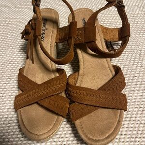Minnetonka Wedges